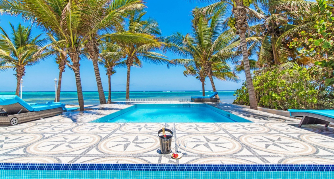 Beachfront Single-Level South Sound Home - Image 1