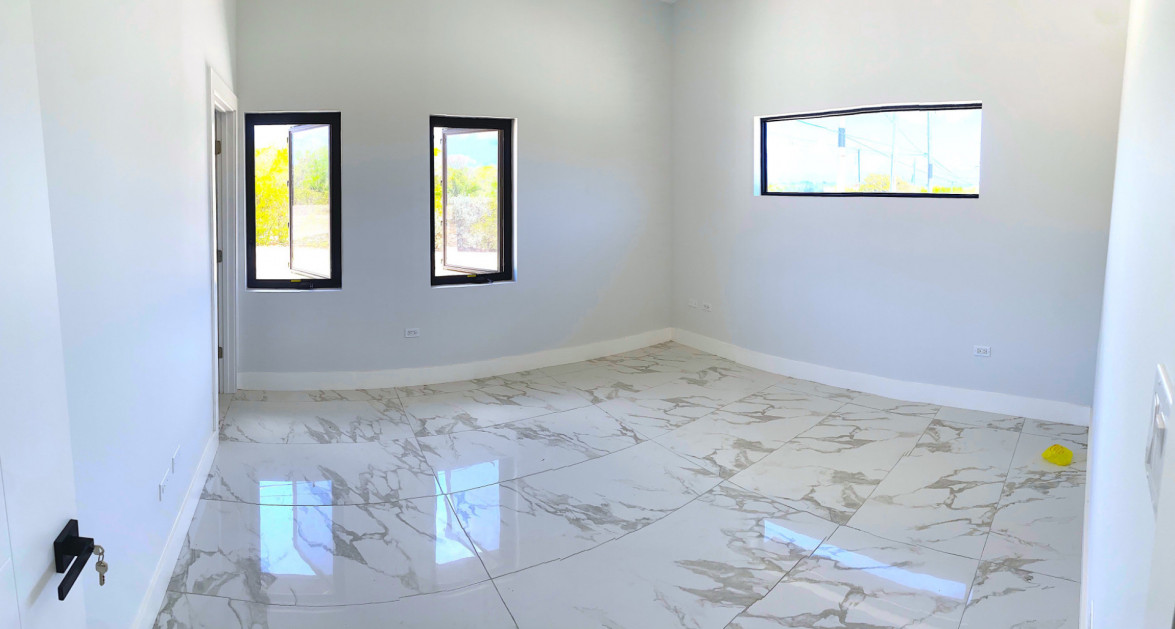 BEAUTIFUL NEWLY BUILT 3-BEDROOM FAMILY HOME IN HIGHROCK- CLOSE TO THE OCEAN - Image 6