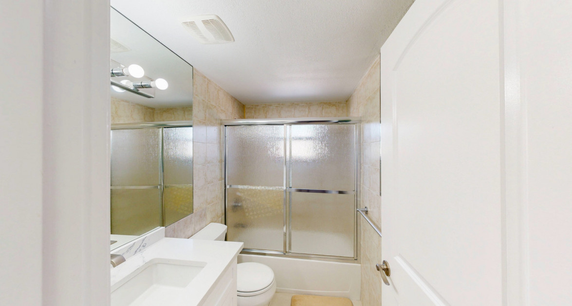Bonnie's Arch 2 Bed Oceanview Condo - Image 7