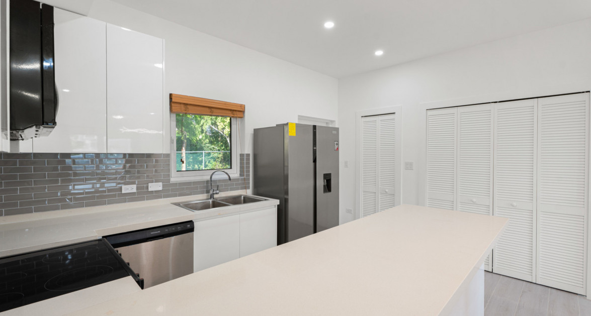 Brand New Hinds Way Duplex - Unit 1 (4 Bed, 4 Bath) - Image 3