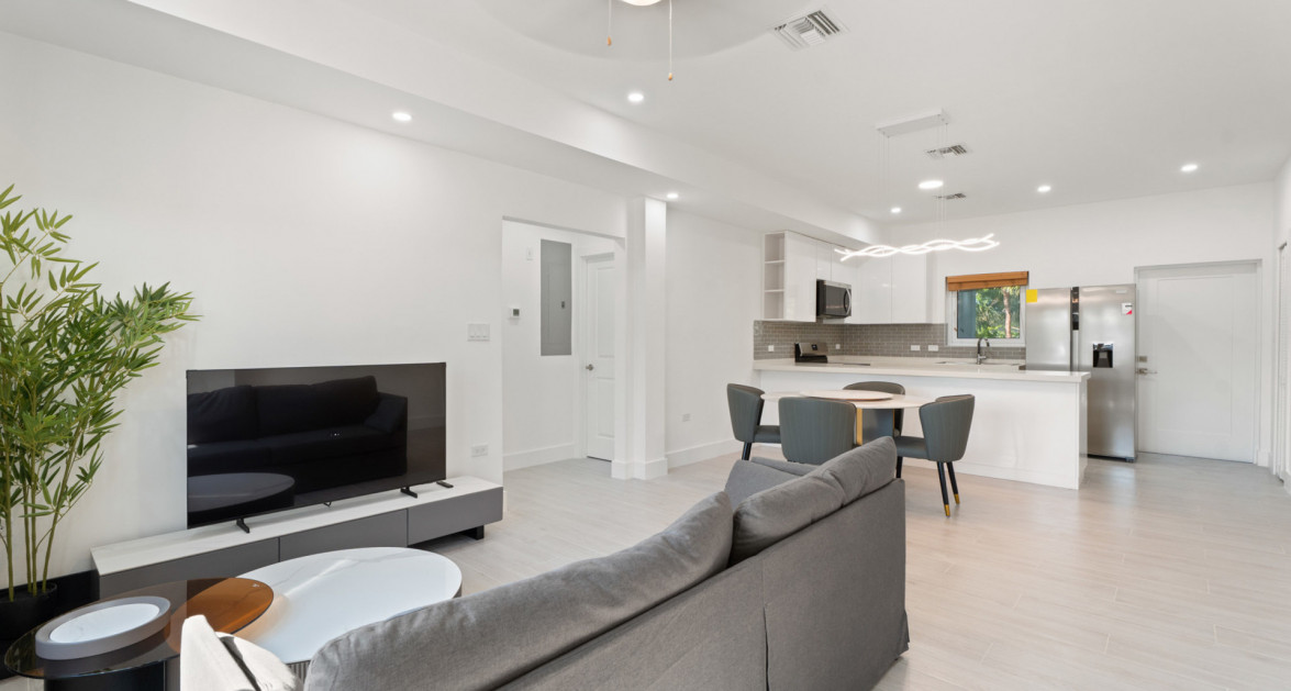 Brand New Hinds Way Duplex - Unit 1 and 2 (4 Bed, 4 Bath) - Image 1