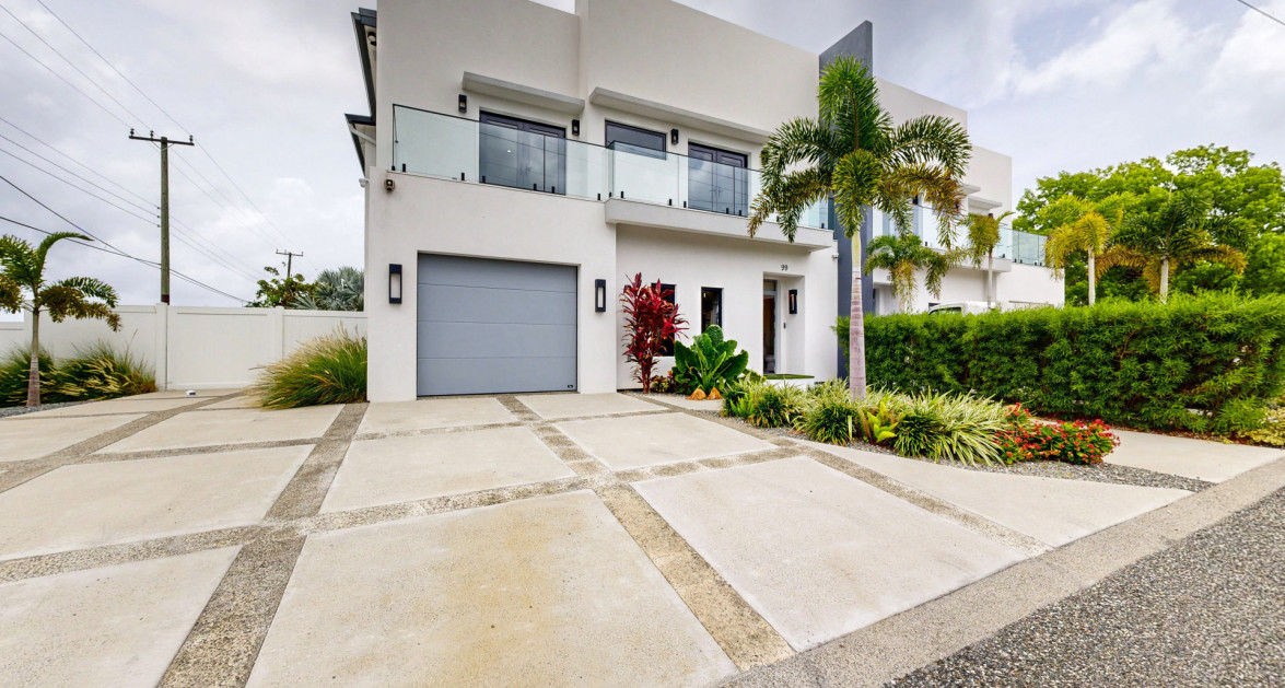 Brand New Luxury Villa - Image 6