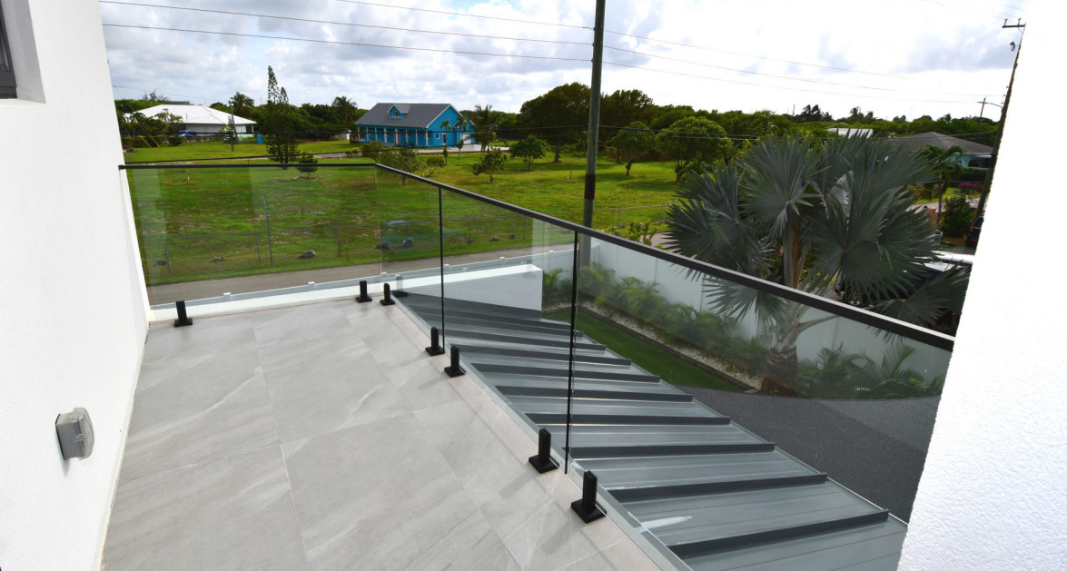 Brand New Luxury Villa - Image 23