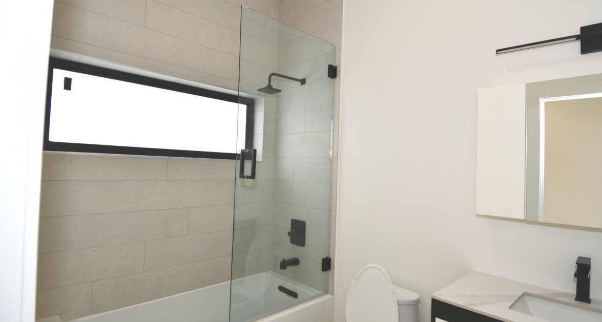 Brand New Luxury Villa - Image 17