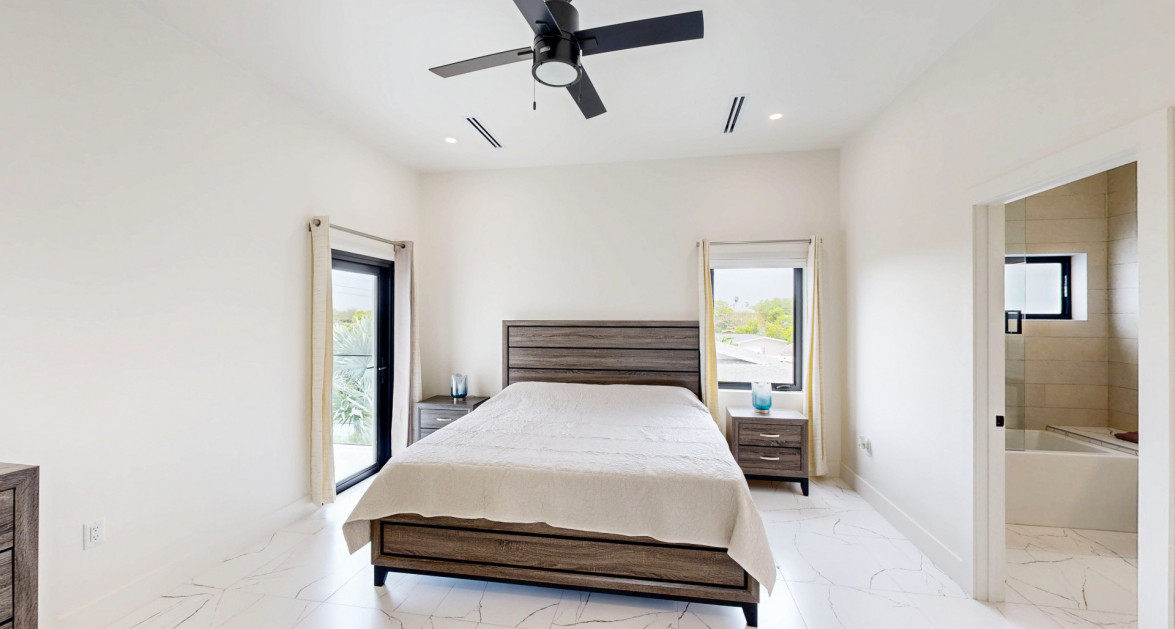 Brand New Luxury Villa - Image 16