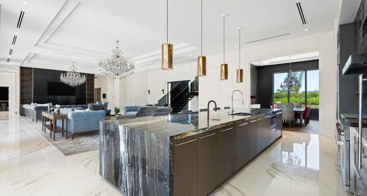 Brand New Vista Del Mar Home - Image 8
