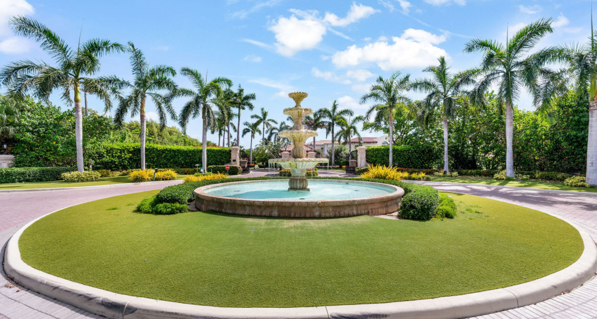 Brand New Vista Del Mar Home - Image 31