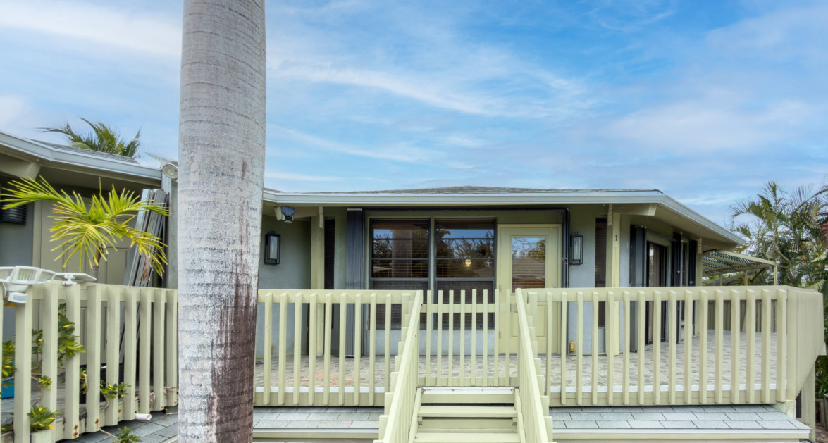 Breezy Pines Top Floor Unit 2 Bed 2 Bath - Image 13