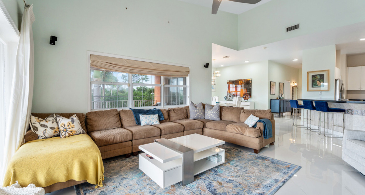 Britannia #630 | Seven Mile Corridor - Spacious Canal Front Living - Image 19