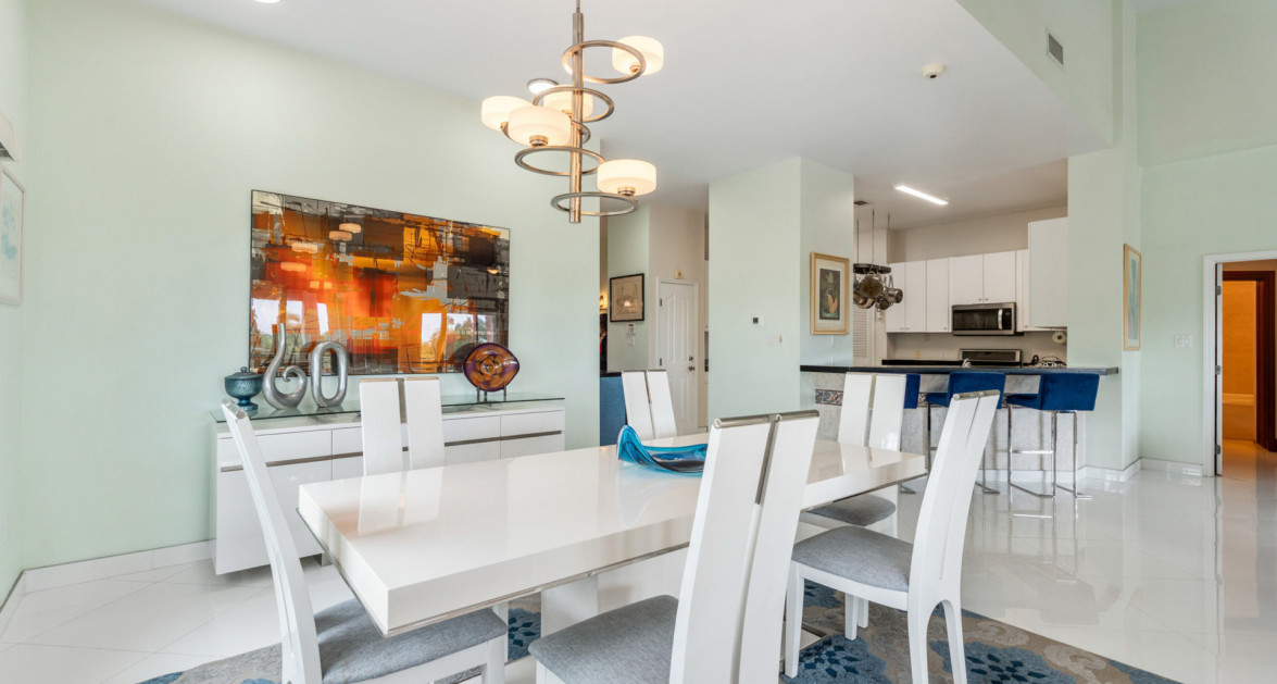 Britannia #630 | Seven Mile Corridor - Spacious Canal Front Living - Image 13