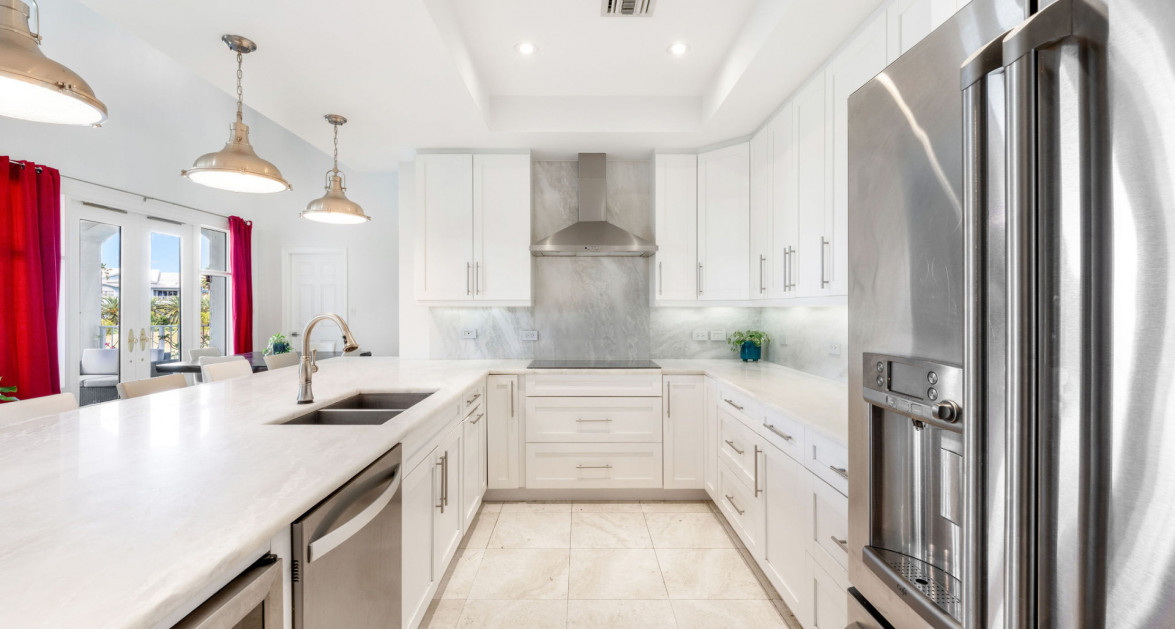 Britannia Kings Court 4 Bed 4 Bath - Image 1