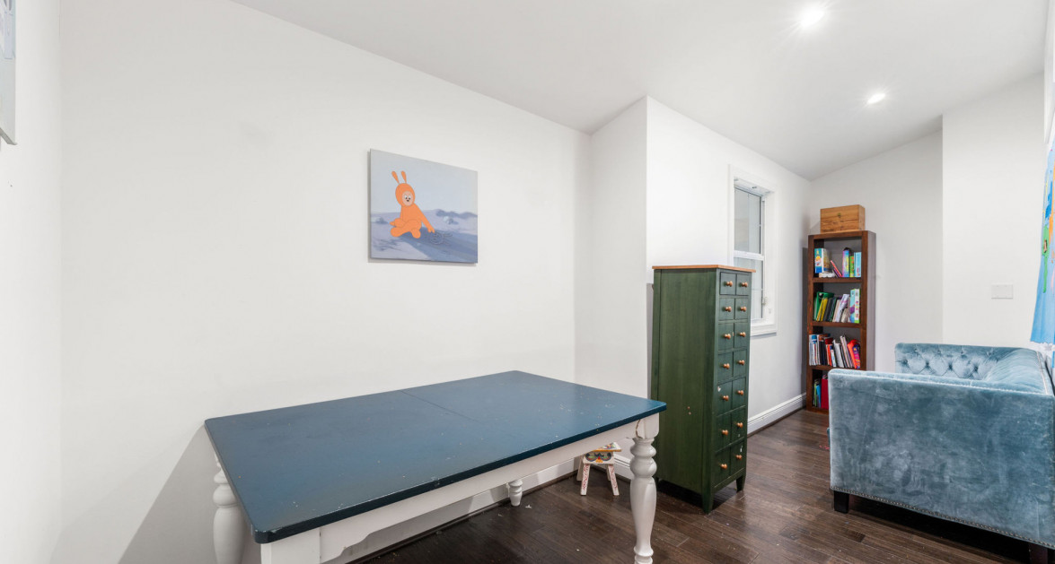 Britannia Kings Court 4 Bed 4 Bath - Image 39