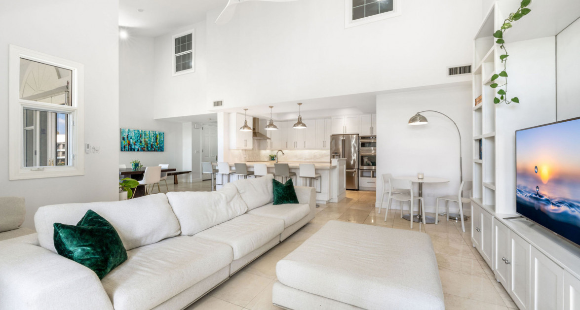 Britannia Kings Court 4 Bed 4 Bath - Image 12