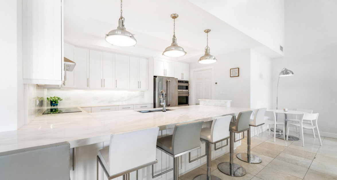 Britannia Kings Court 4 Bed 4 Bath - Image 8