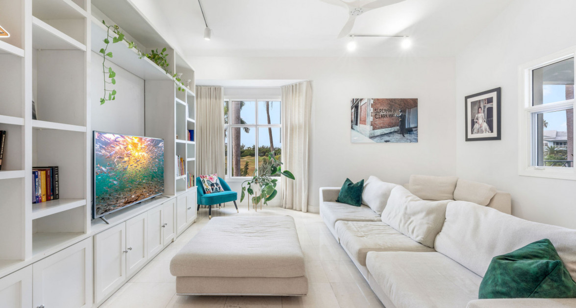 Britannia Kings Court 4 Bed 4 Bath - Image 10