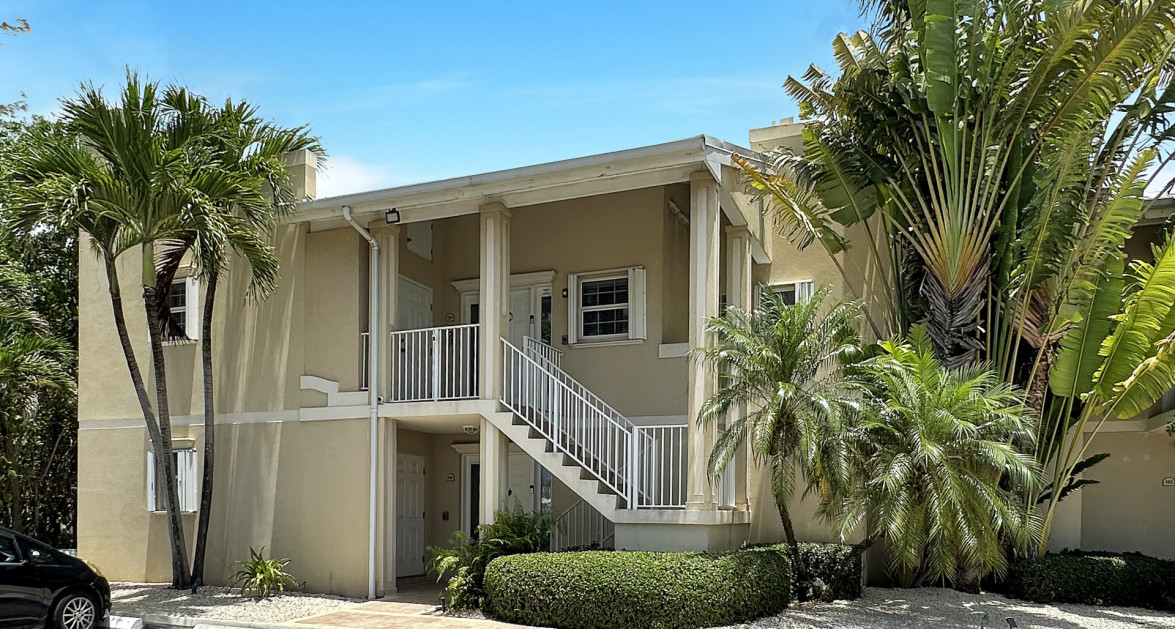 Brittany Cove Oceanfront property - Image 1