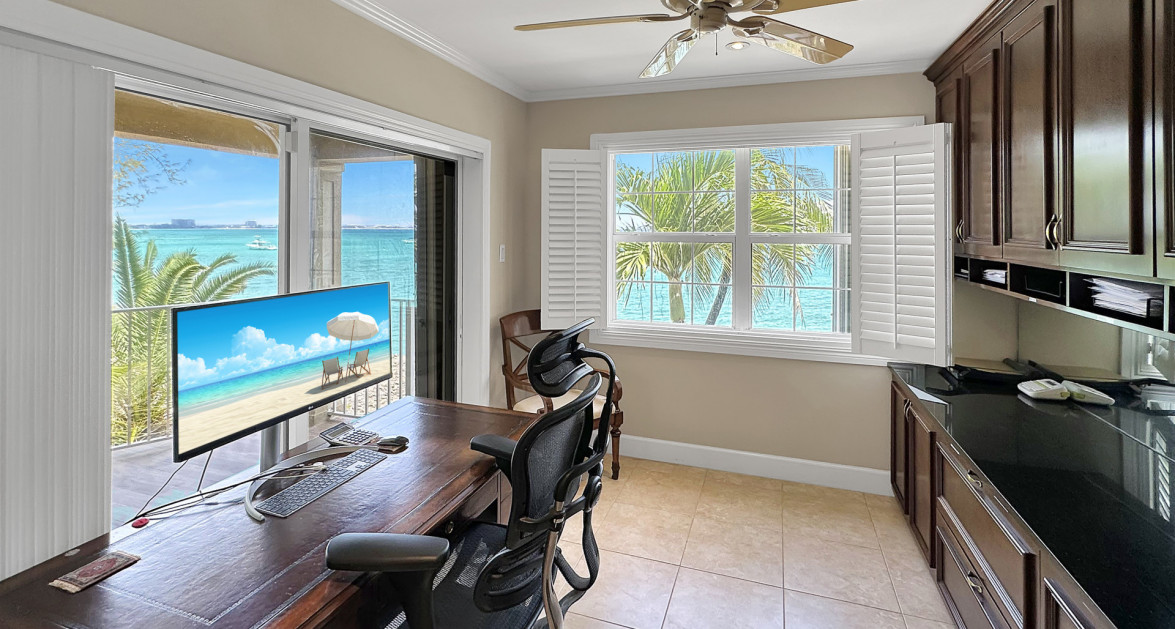 Brittany Cove Oceanfront property - Image 11