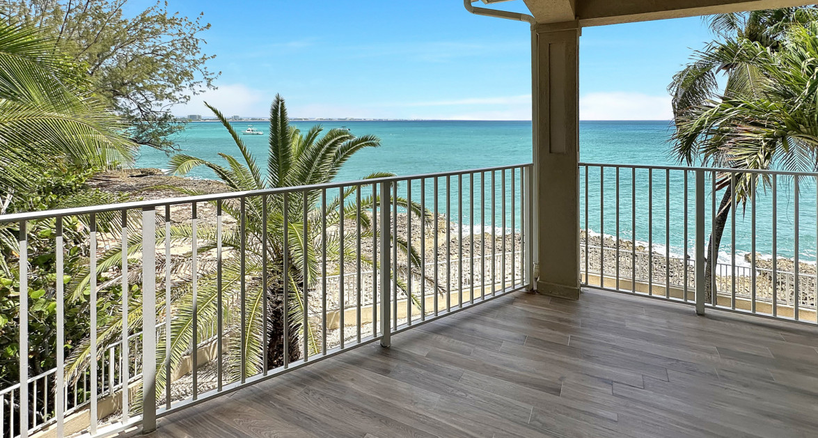 Brittany Cove Oceanfront property - Image 14