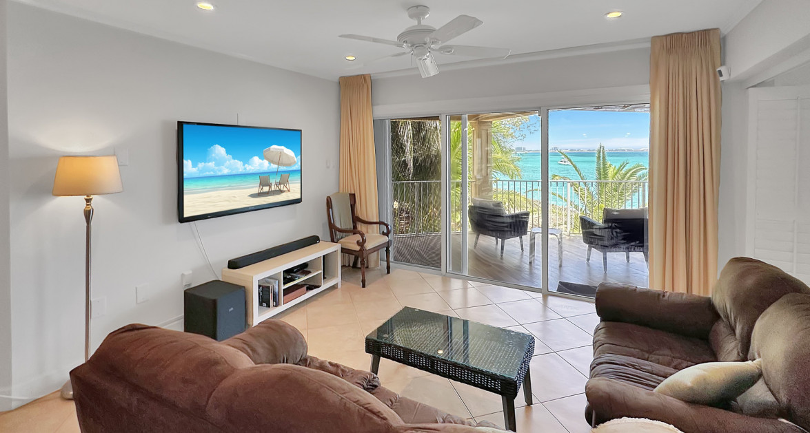 Brittany Cove Oceanfront property - Image 10