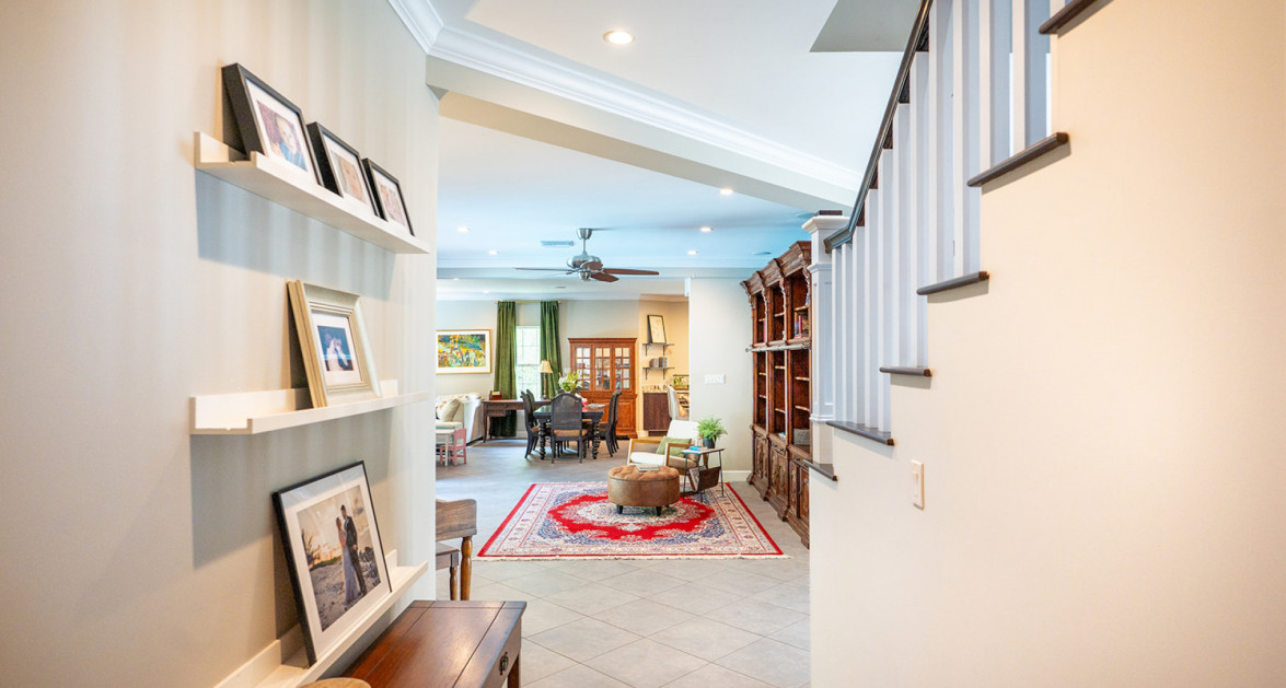 Canal Point Canal Front Family Home - Image 30