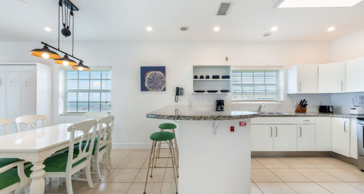 Castaway Coves 213 Spacious 2 bed 2 bath - Image 5