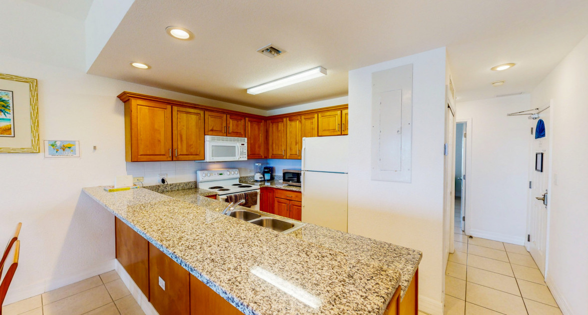 Castaway Coves Top Floor Unit - Image 2