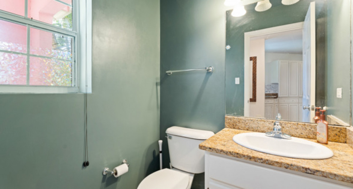 CAYMAN CROSSING UNIT #27 SOUTH SOUND - Image 17