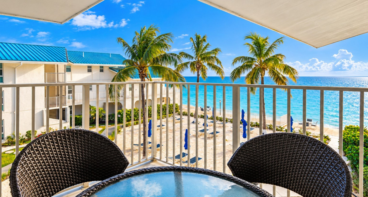 Cayman Reef 3 Bedroom | Seven Mile Beach | Redevelopment Potential - Image 11