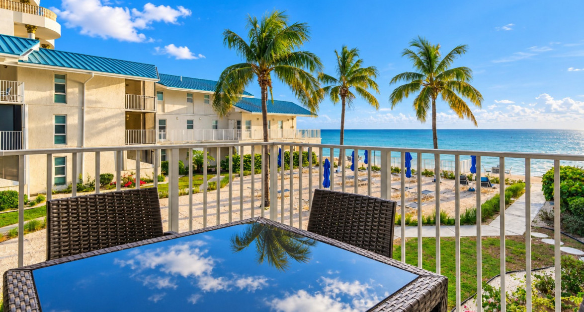 Cayman Reef 3 Bedroom | Seven Mile Beach | Redevelopment Potential