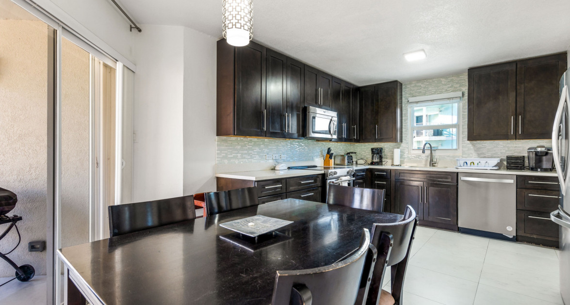 Cayman Reef 3 Bedroom | Seven Mile Beach | Redevelopment Potential - Image 6
