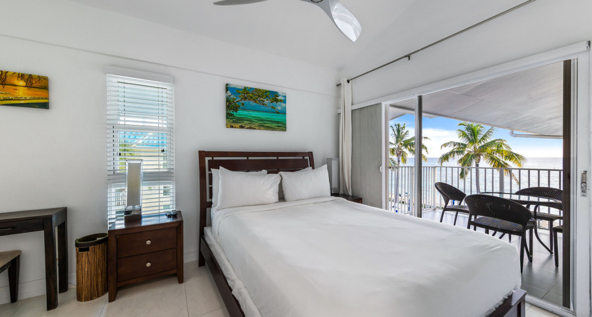 Cayman Reef 3 Bedroom | Seven Mile Beach | Redevelopment Potential - Image 10