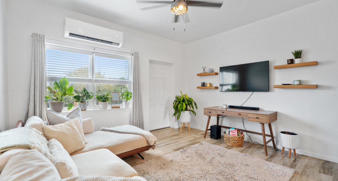 Cherry Tree Villas #4- Lovely 2 bed Near Midlands Acres - Image 6