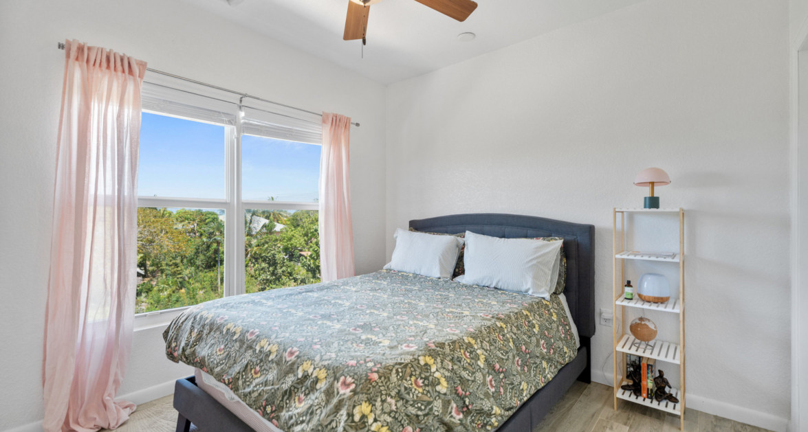 Cherry Tree Villas #4- Lovely 2 bed Near Midlands Acres - Image 12