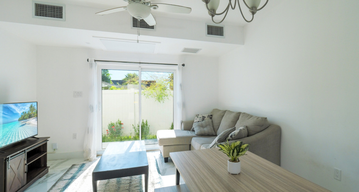 City Walk Entire Residential Development (11 Townhouses) - Image 12