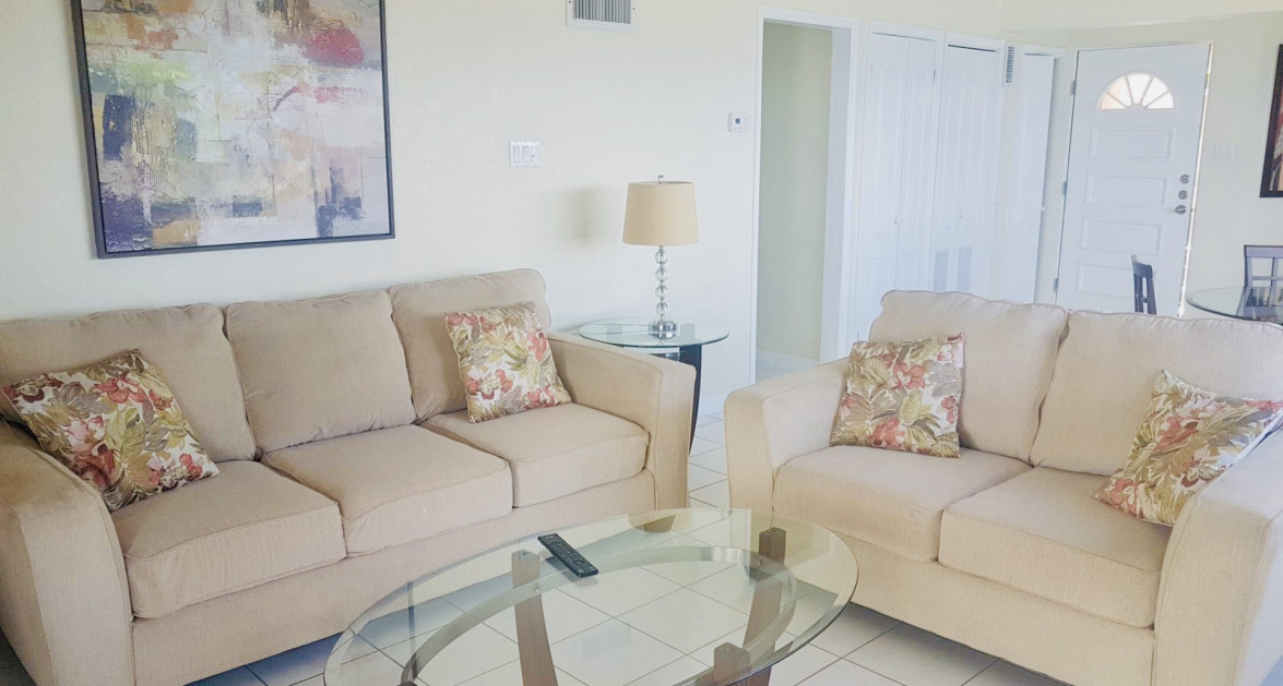 Coastline Towers - George Town Seafront - Image 2