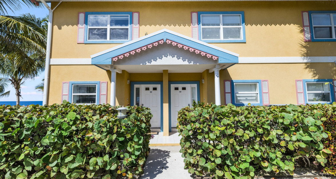 COCONUT BAY #121 - Image 1