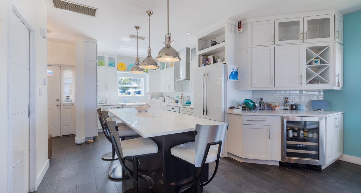 COCONUT BAY #121 - Image 5