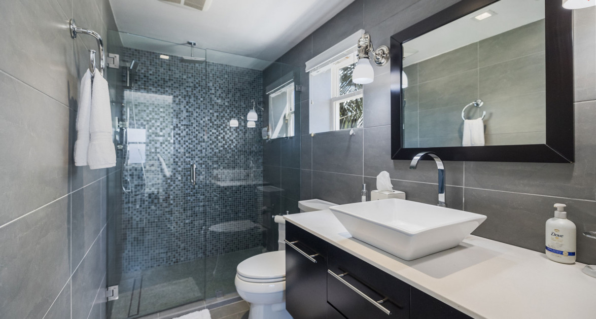 COCONUT BAY #121 - Image 15