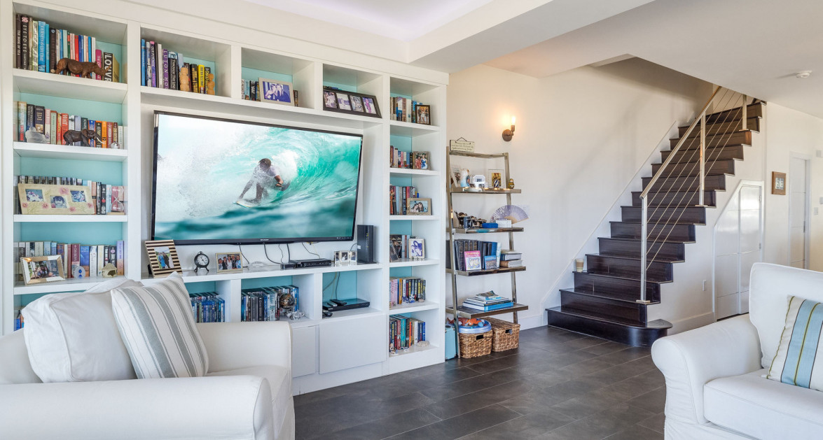 COCONUT BAY #121 - Image 12