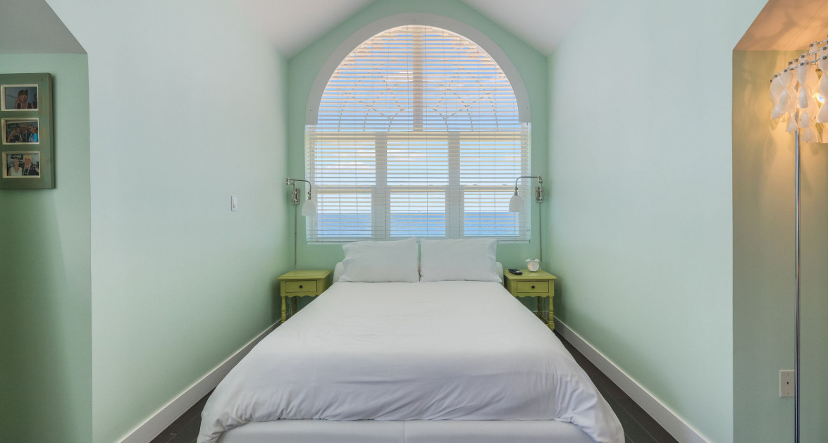 COCONUT BAY #121 - Image 18