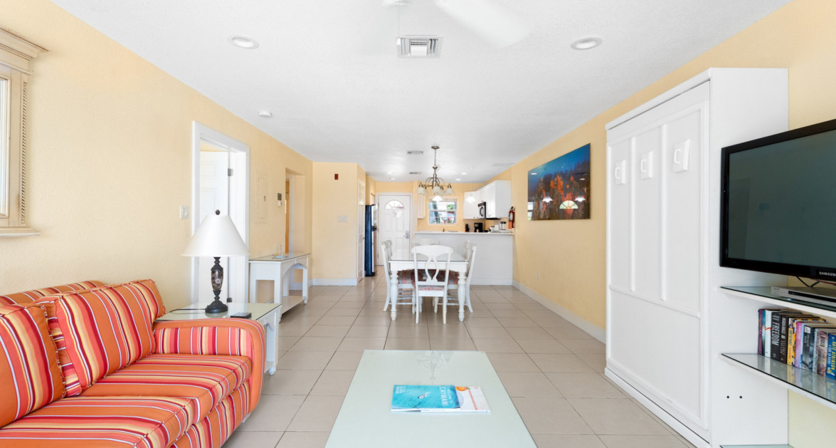 COMPASS POINT #111 (GF 2 BED, 2 BATH BEACHFRONT) - Image 4