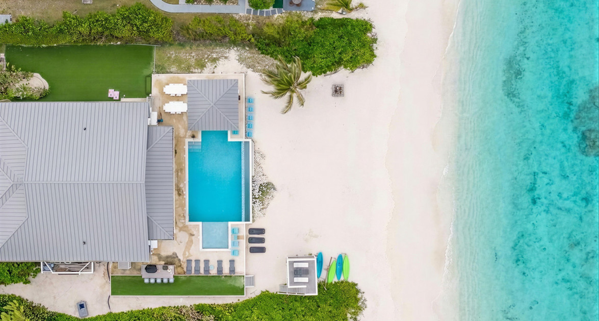 Coral Vista | High?Yield Beachfront Estate with Unbelievable Returns of 9.5% NET! - Image 4