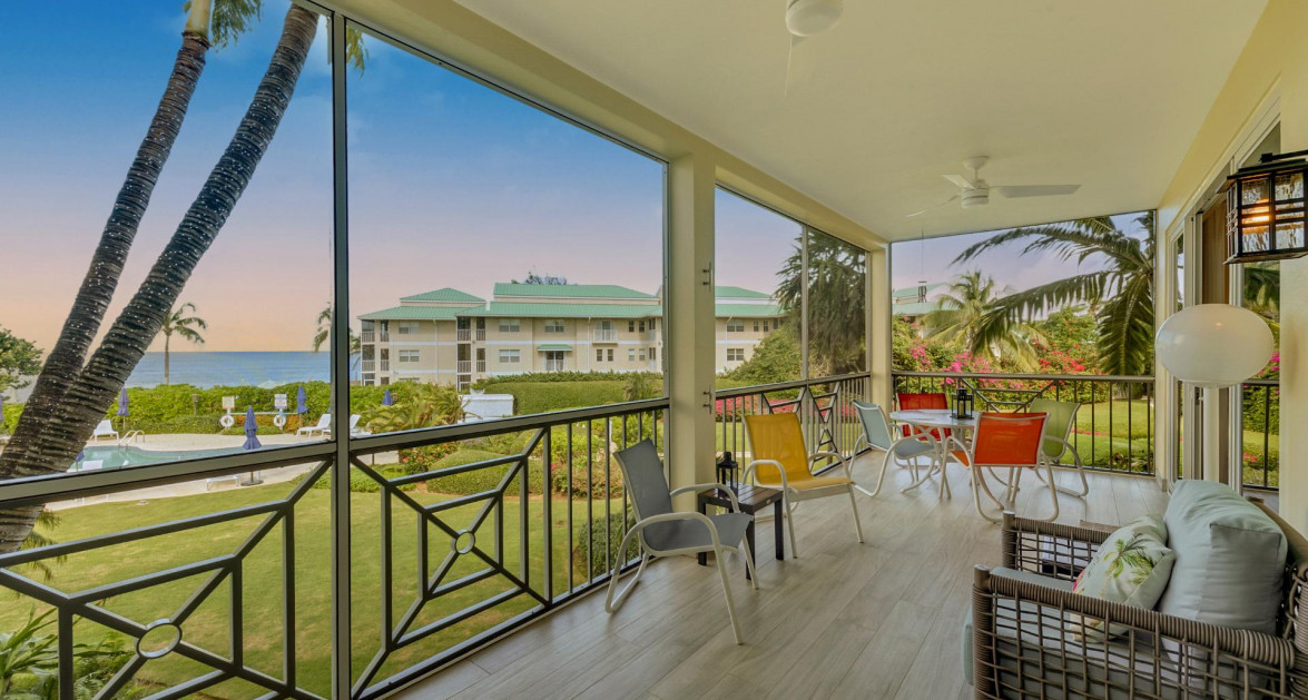 CRESCENT POINT UNIT #14 | SEVEN MILE BEACH - Image 25