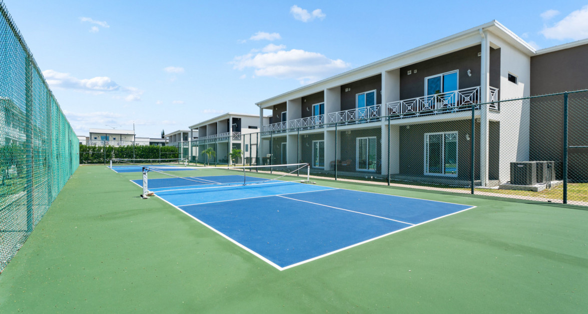 DESIGNER YARL 1 BED #30 (2nd FL, Pool View Residence) - Image 13