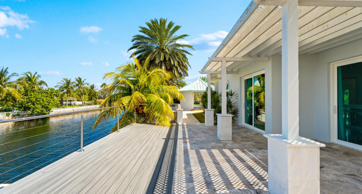 DIAMOND POINT | PATRICK’S ISLAND - EXCEPTIONAL PENINSULA ESTATE WITH EASY 2 BED EXPANSION - Image 30