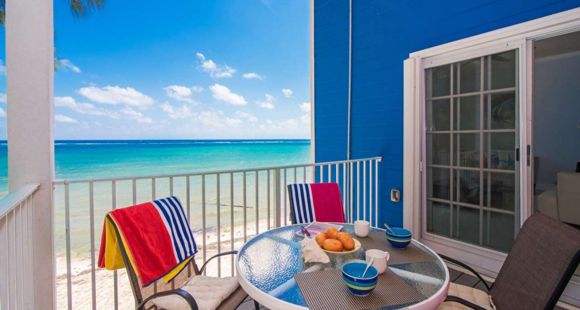 Direct Beach Front East End Paradise Villas 4 Bedroom Home - Image 7