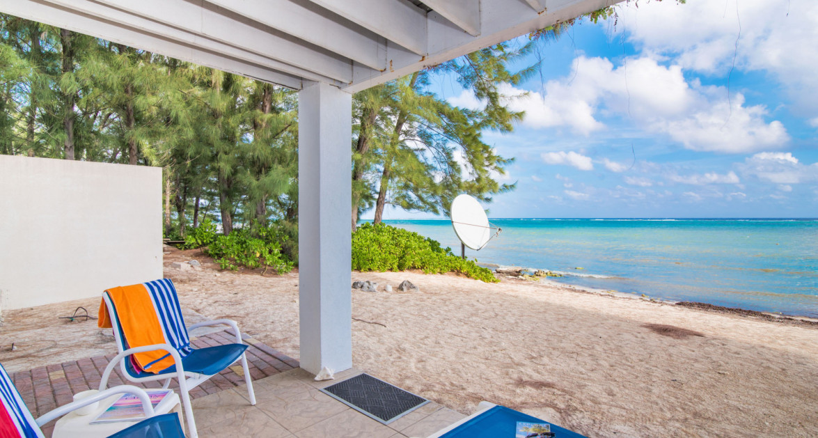 Direct Beach Front East End Paradise Villas 4 Bedroom Home - Image 1