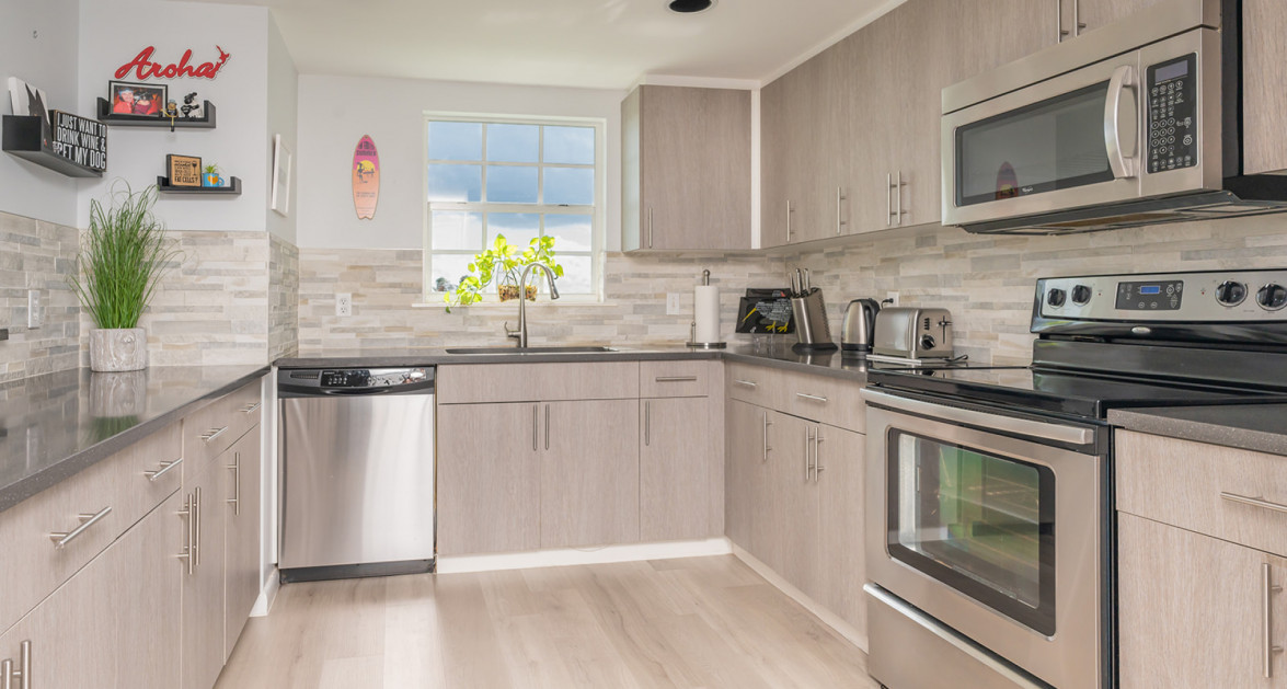 Dual Aspect Waterfront Penthouse at Waterways - Image 8