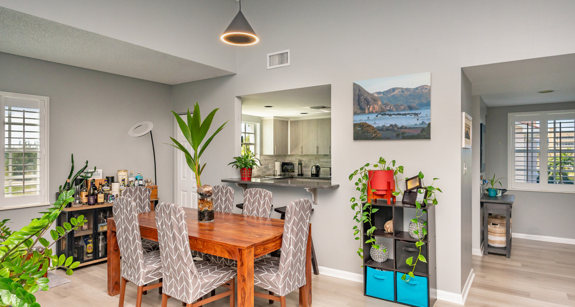 Dual Aspect Waterfront Penthouse at Waterways - Image 6