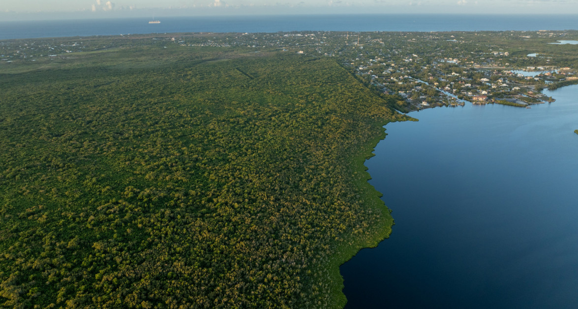 DEVELOPMENT LAND WITH POTENTIAL ACCESS TO NORTH SOUND | 152 ACRES WATER FRONT - Image 4